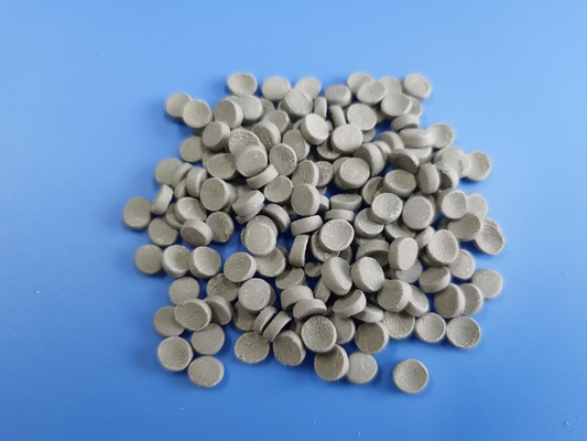 High Density Plastic Additive Masterbatch Packing 25kg/Carton For Injection Molding And Extrusion Processes