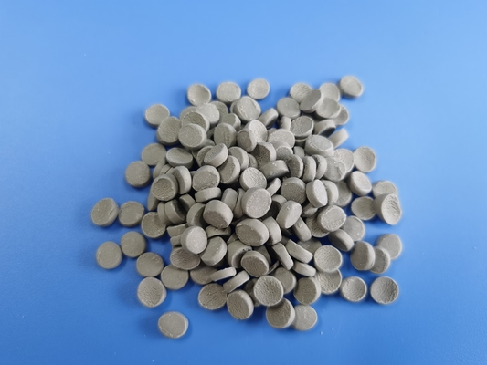 Highly Water-Absorbent Desiccant Masterbatch for Injection-Molded Pipes and Bags Made from Recycled Resin