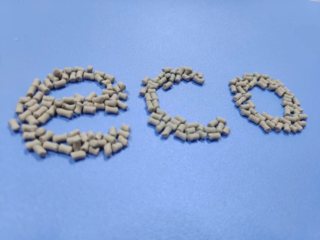 Plastic Moisture Absorbent Resin Masterbatch with PE Virgin Resin Carrier (PE-500S) for HDPE LDPE PP Blown Film