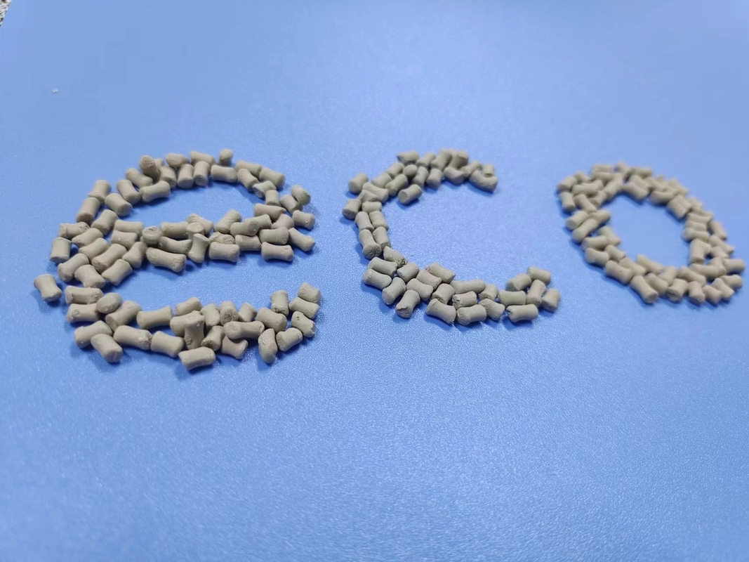 Anti-foaming Desiccant Additive in Gray Granule Form